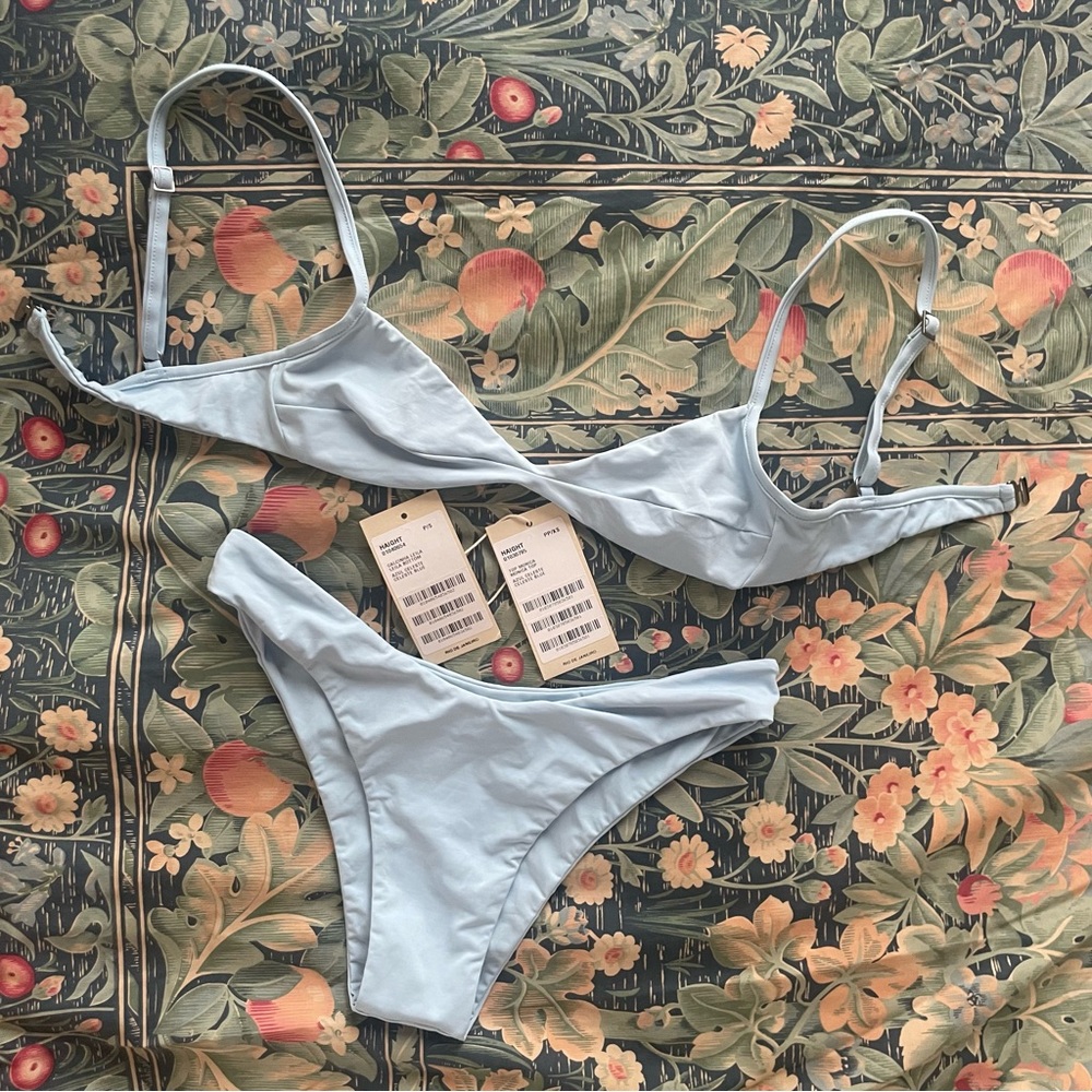 *SOLD* HAIGHT Monica and Leila Bikini